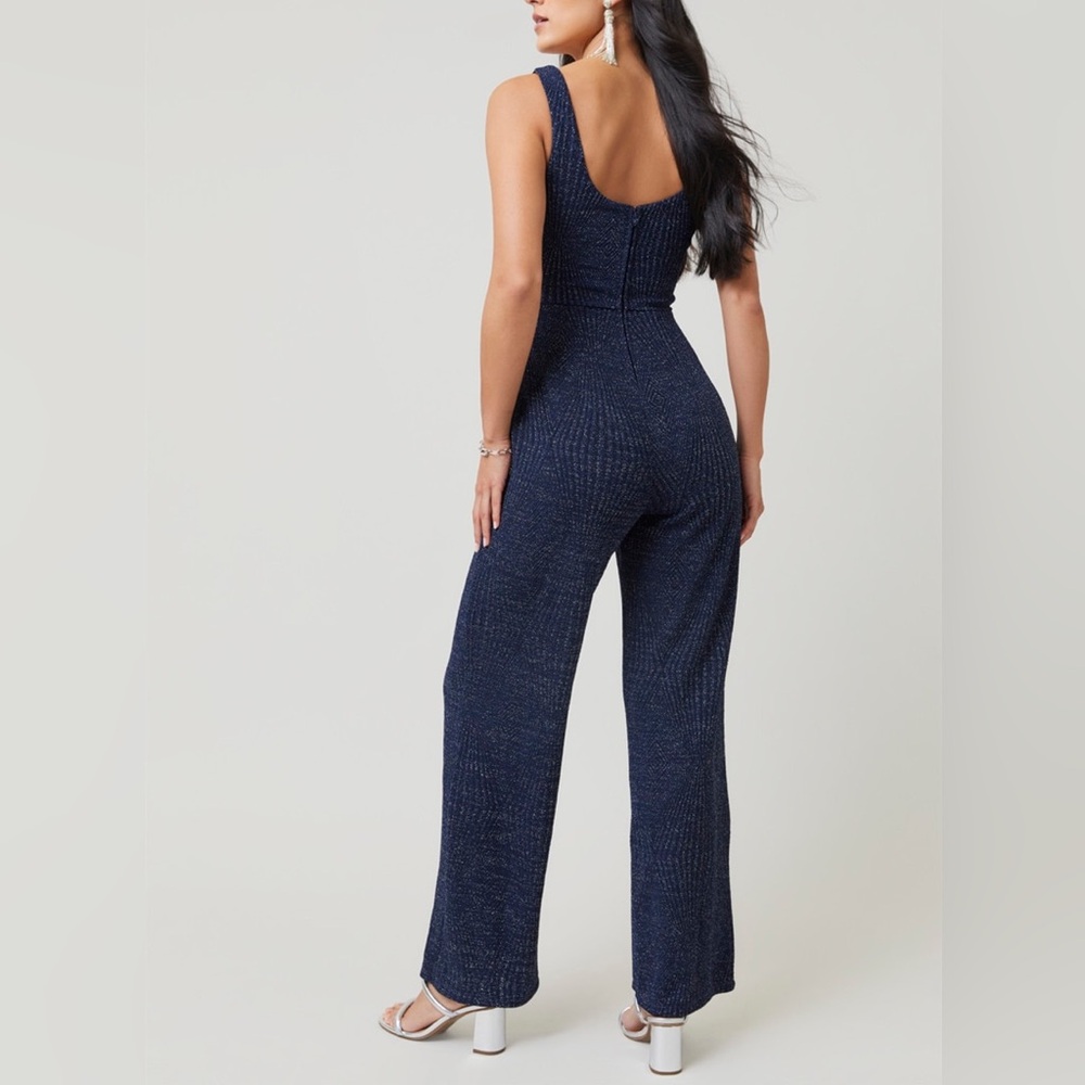 NWOT Francesca’s Audrey Park Elena Square Neck Glitter Knit Jumpsuit in M - Picture 4 of 8